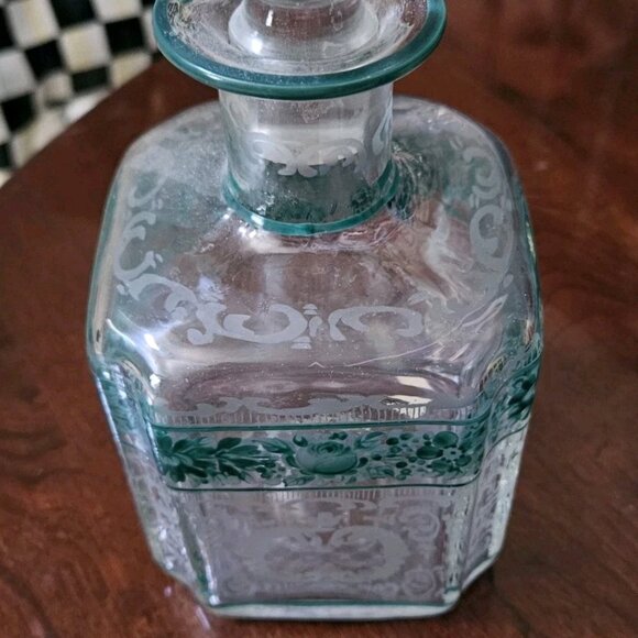 RARE ANTIQUE GREEN ACID ETCHED FLOWER BOTTLE LIQUOR WHISKEY DECANTER STOPPER JAR